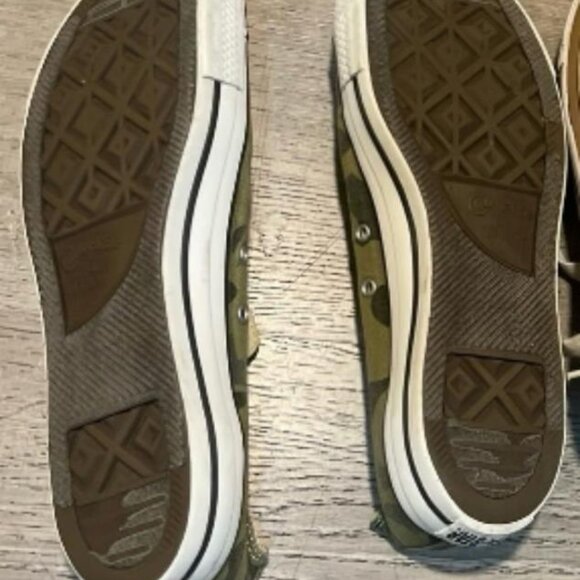 Vintage Converse Camouflage Sneakers - Picture 3 of 3